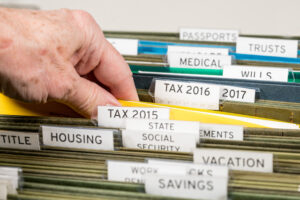 9 Kinds of Documents You Should Be Shredding and Archiving